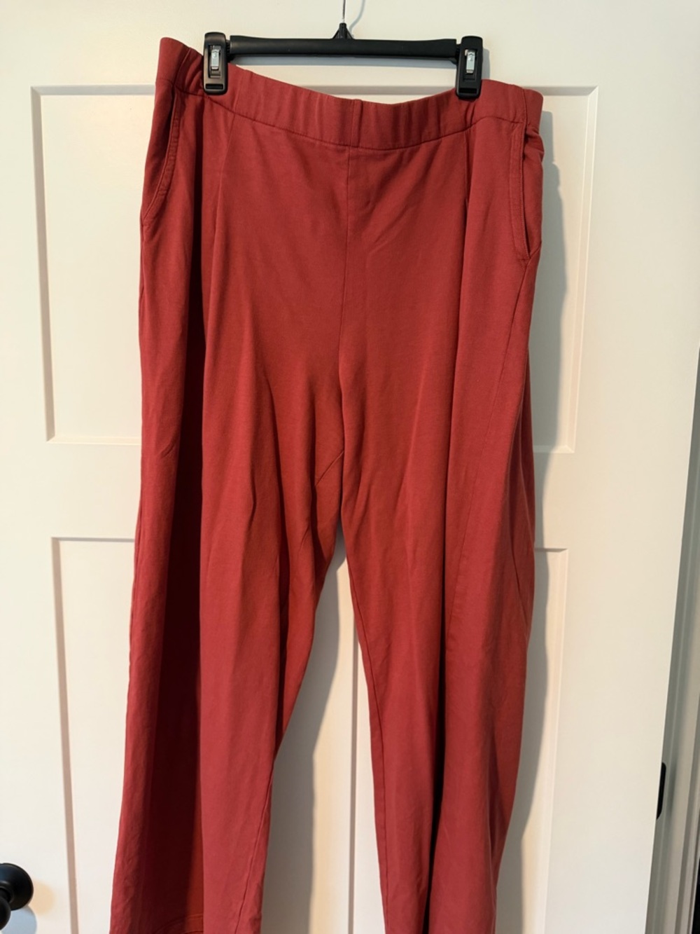 Aerie Lightweight new heights fleece trouser Size XL summer Burgandy